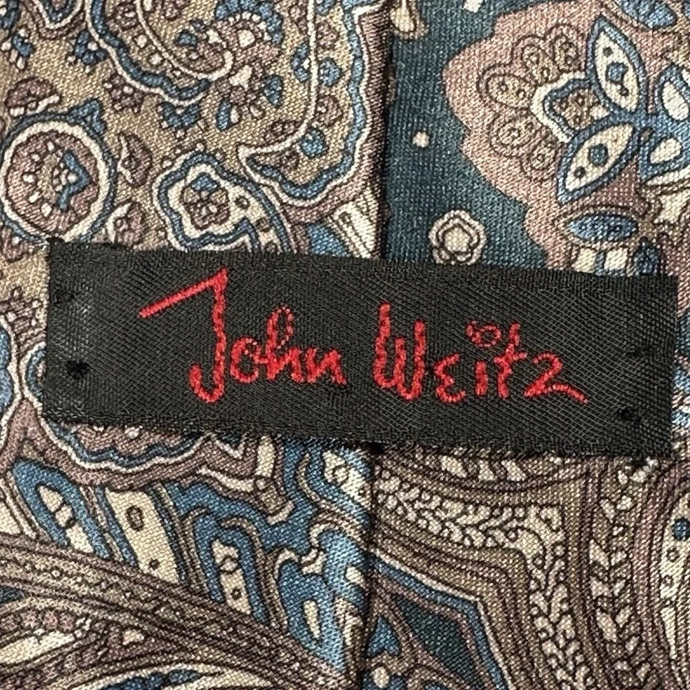 John Weitz Mens Tie Green Gold Paisley Polyester Silk Blend Made In USA